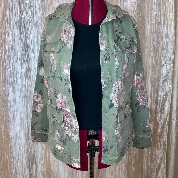 Floral Green Jean Jacket - Picture 2 of 5